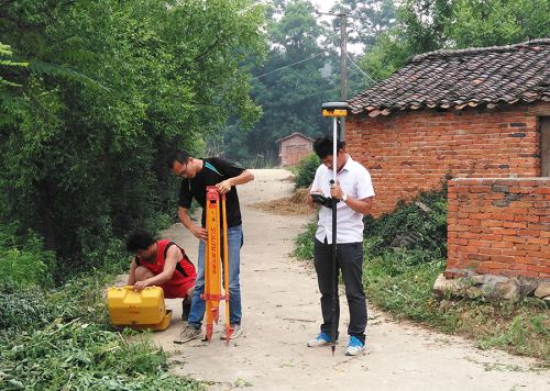 2016农村宅基地、自留地征地补偿多少钱一亩