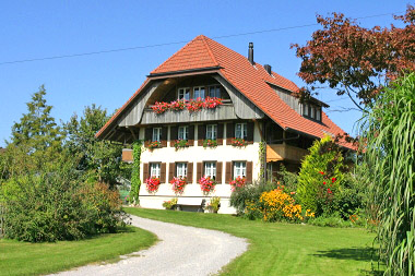 如何在瑞士购买房地产?注意事项有哪些?--土流