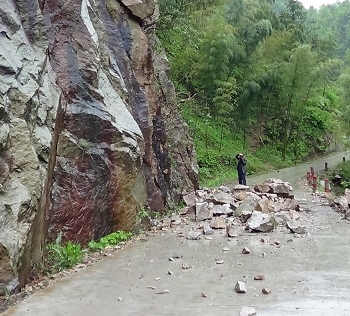 什么是公路地质灾害?形成地质灾害条件有哪些