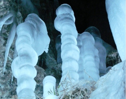 钟乳石是生物吗?是怎样形成的?有收藏价值吗