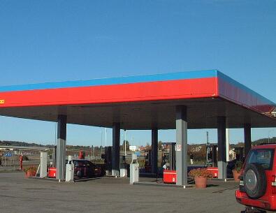 开个小油站一年利润多少钱?开在乡镇适合吗?