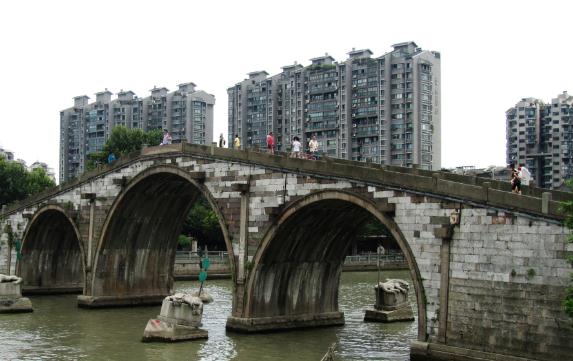 2018年杭州落户条件出炉:居住证积分落户3月