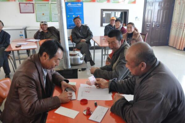 个人医保养老保险重复交纳了怎么办?可以退吗