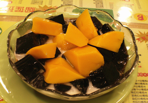 隔夜的甜品烧仙草奶茶能吃吗?自制的可以放多