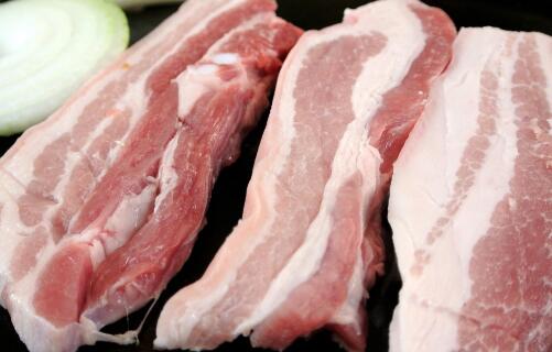 猪肉三鲜馅_我国人均猪肉占有量(2)